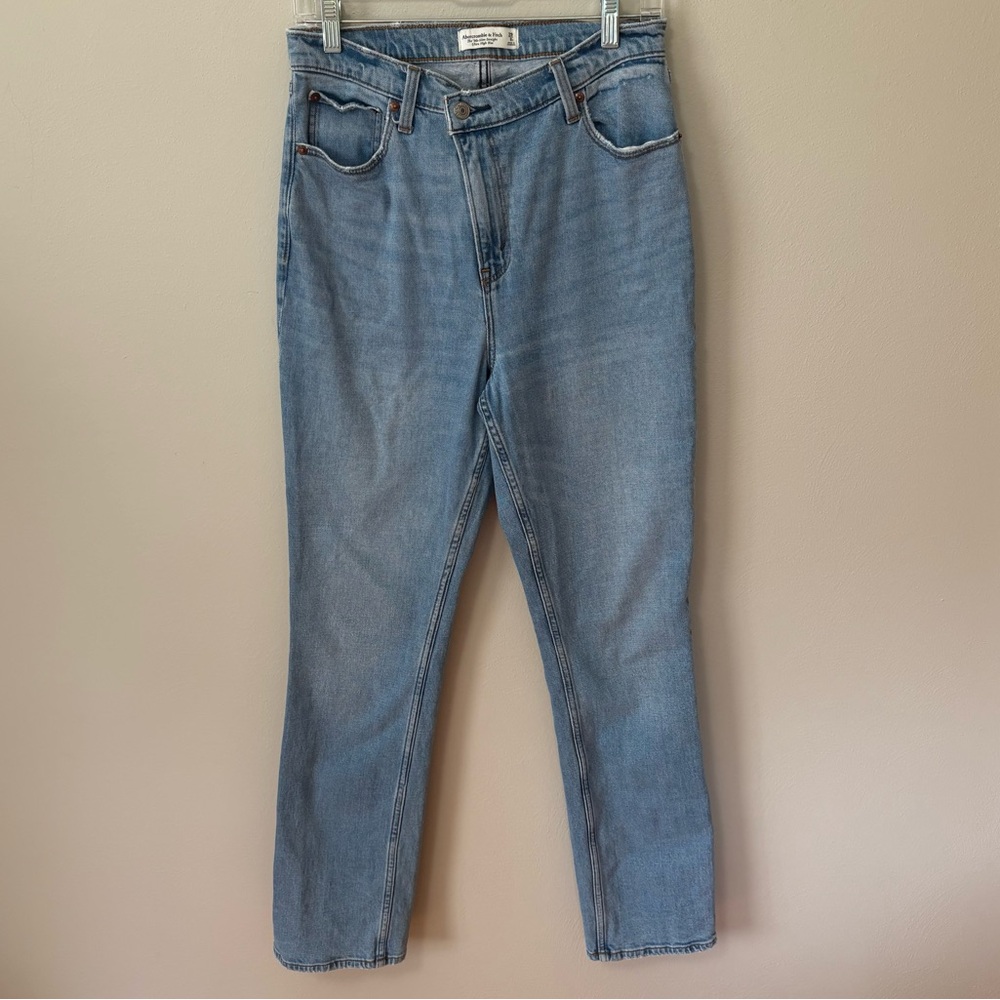 Abercrombie The 90's Slim Straight Ultra High Rise Jeans Asymmetrical Fly 29/8
